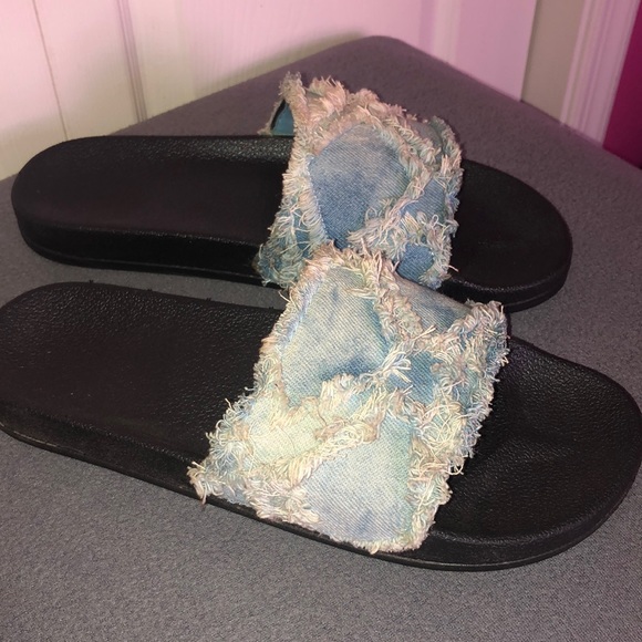 DENIM SLIDES - Picture 1 of 2